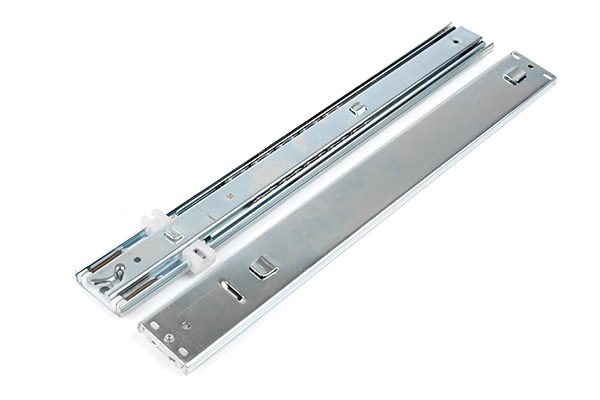 Skinnesett skuff vogn og skap